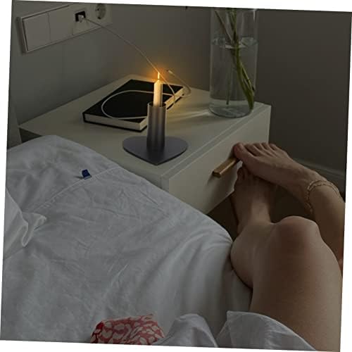 Elegant Black Iron Candle Holder for DJs - Heart-Shaped Compact Candle Rack