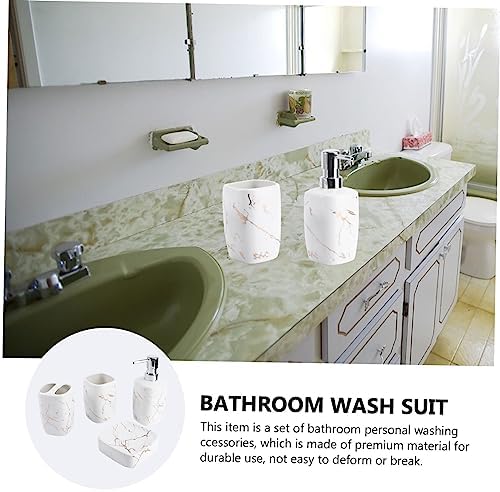 compact toothbrush set with
