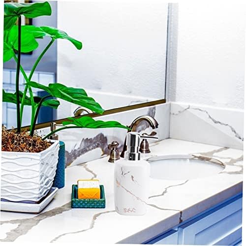compact toothbrush set with