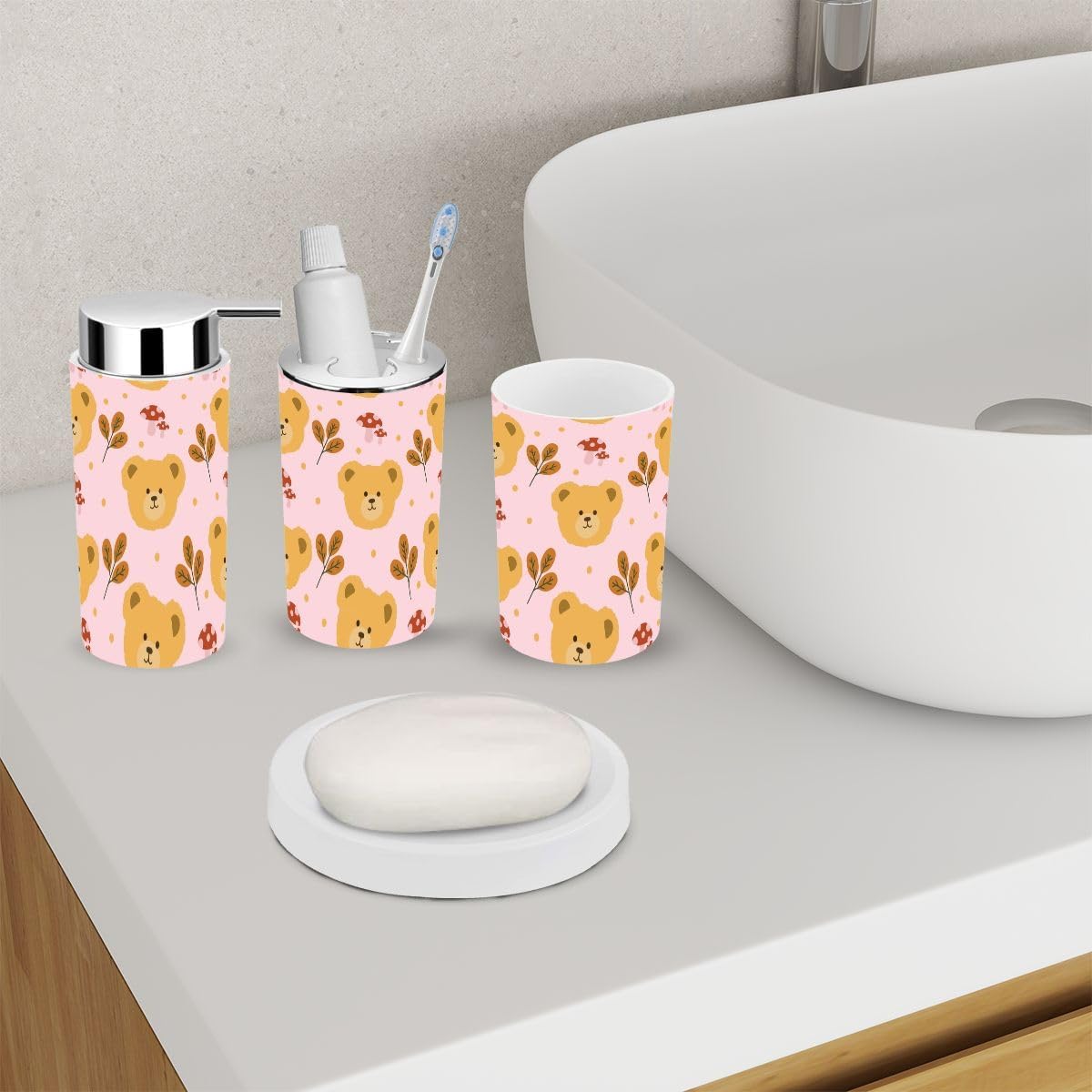 Stylish 6-Piece Kawaii Bear Bathroom Accessory Set with Durable Materials
