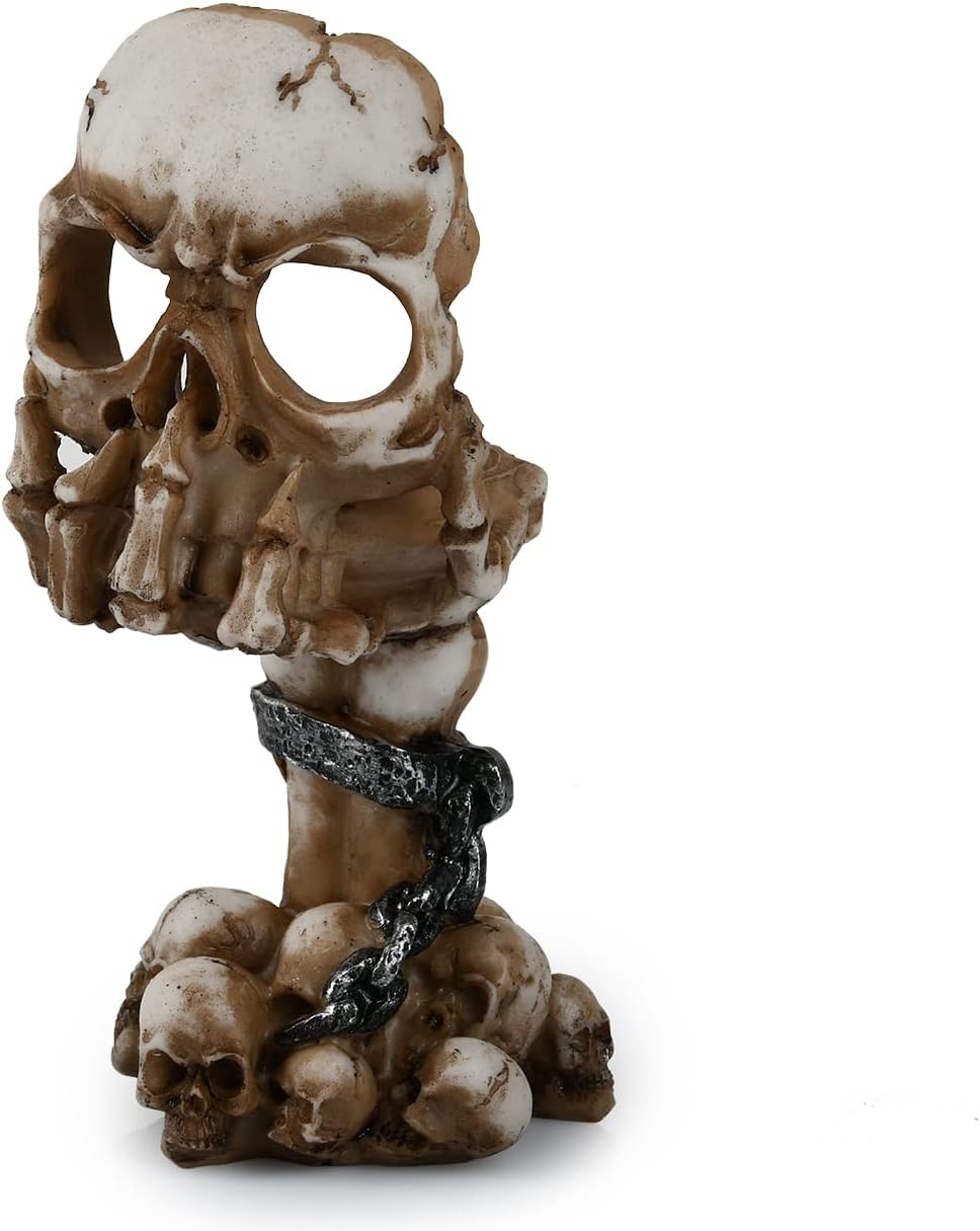 DistinctiveStyle Skull Candle Holder - Halloween Gothic Party Favor