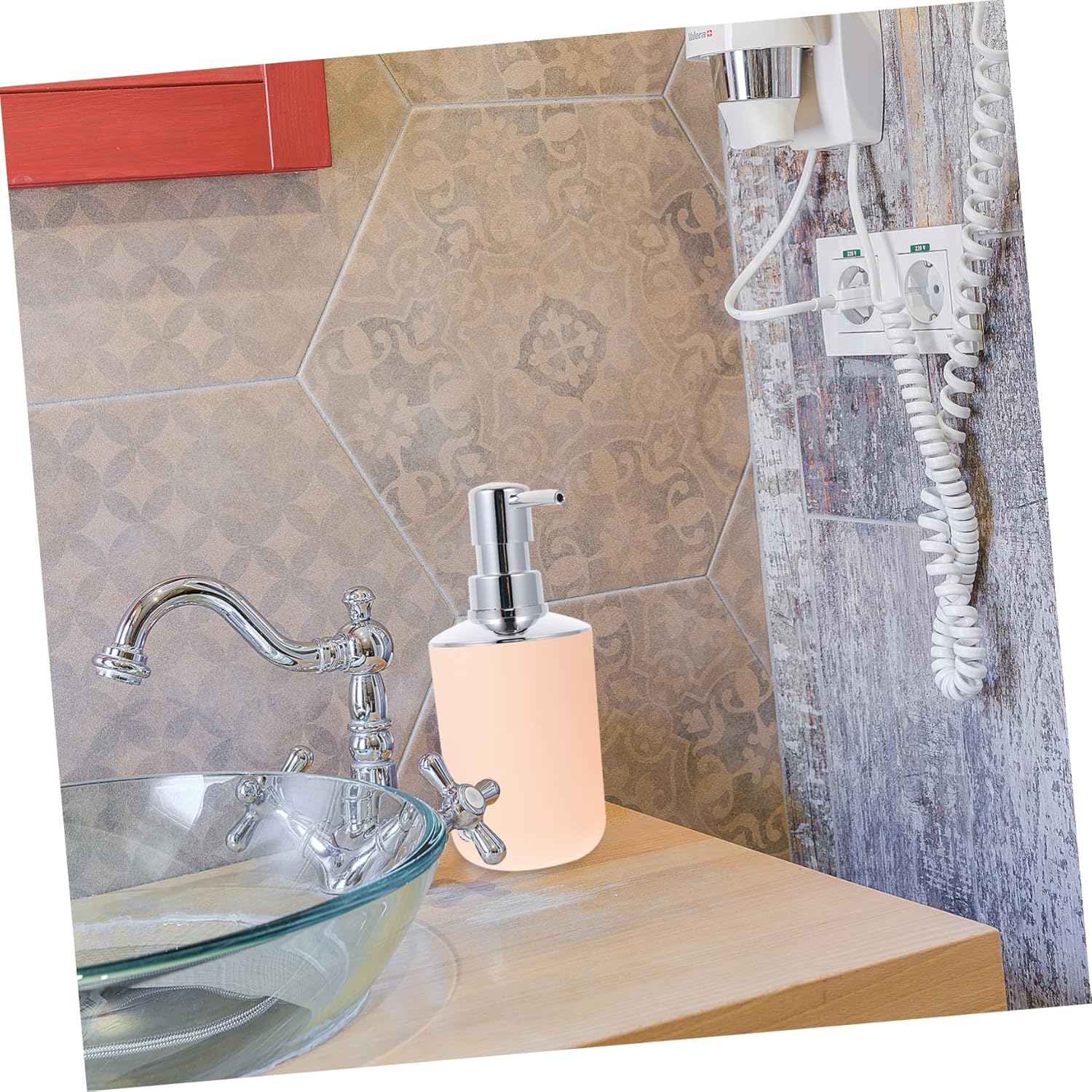 Compact Plastic Bathroom Accessories